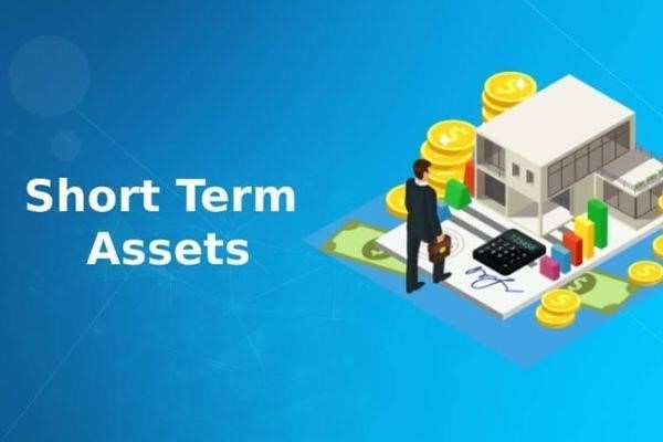 Tài sản ngắn hạn bao gồm các tài sản dễ dàng chuyển đổi thành tiền mặt, như tiền mặt, tài khoản ngân hàng, chứng khoán và các khoản đầu tư có thời hạn ngắn.